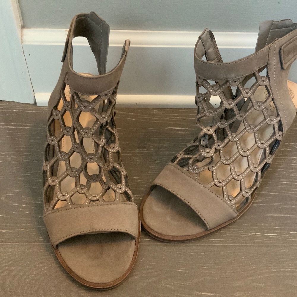 Vince Camuto heeled sandal